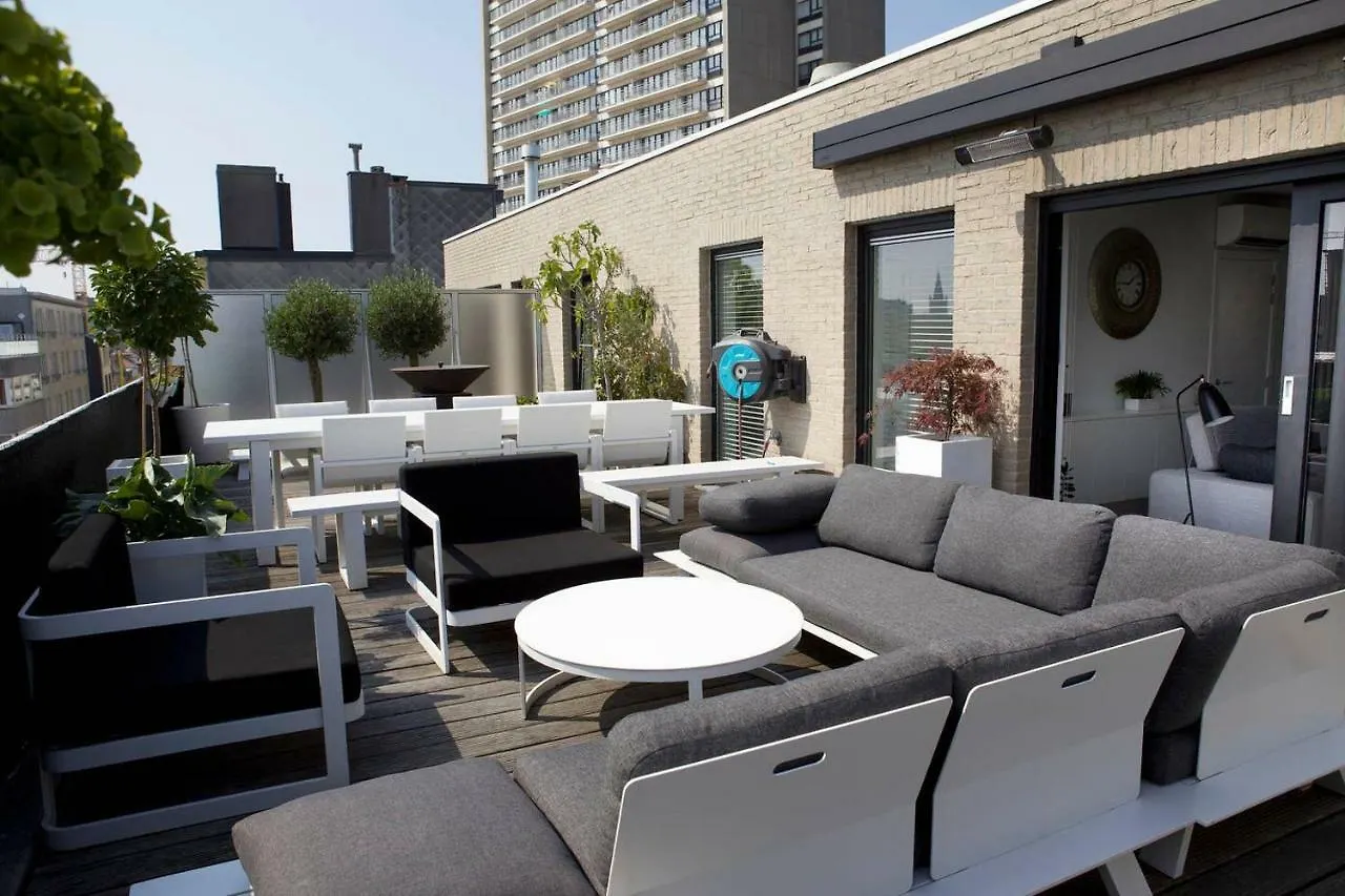Modern appartement centrum Oostende met enorm dakterras